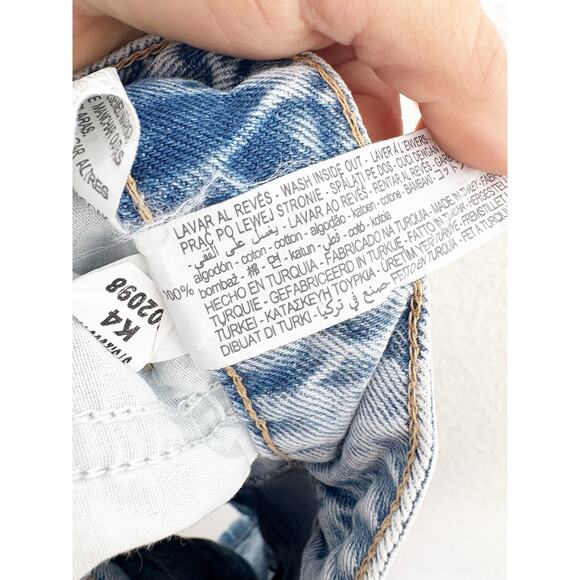 Zara Denim Wrap Skort Size Small Light Wash Minimalist Classic 5862/154/427 - Picture 6 of 11